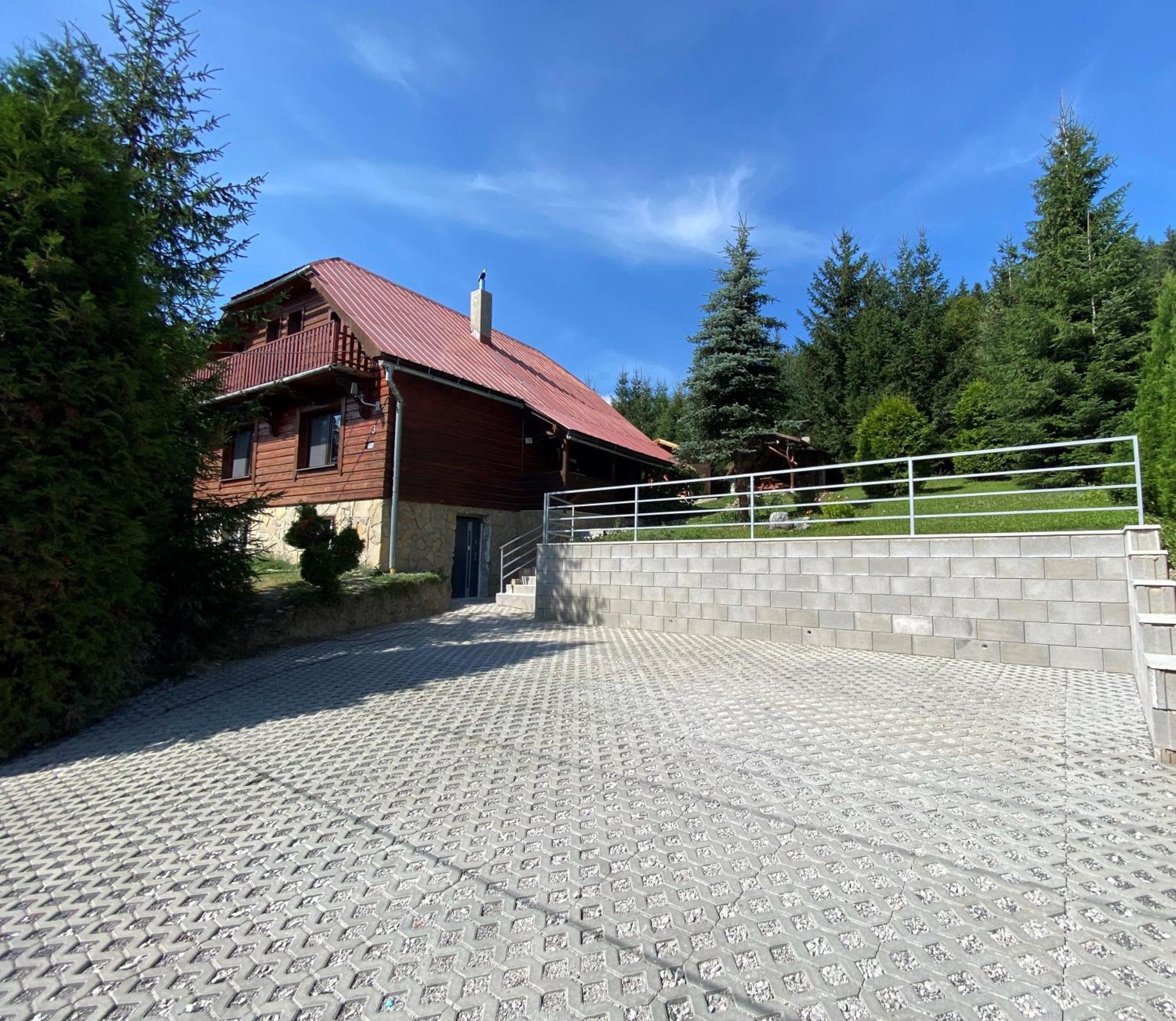 Chalupka Lavender Vila Zázrivá Exterior foto